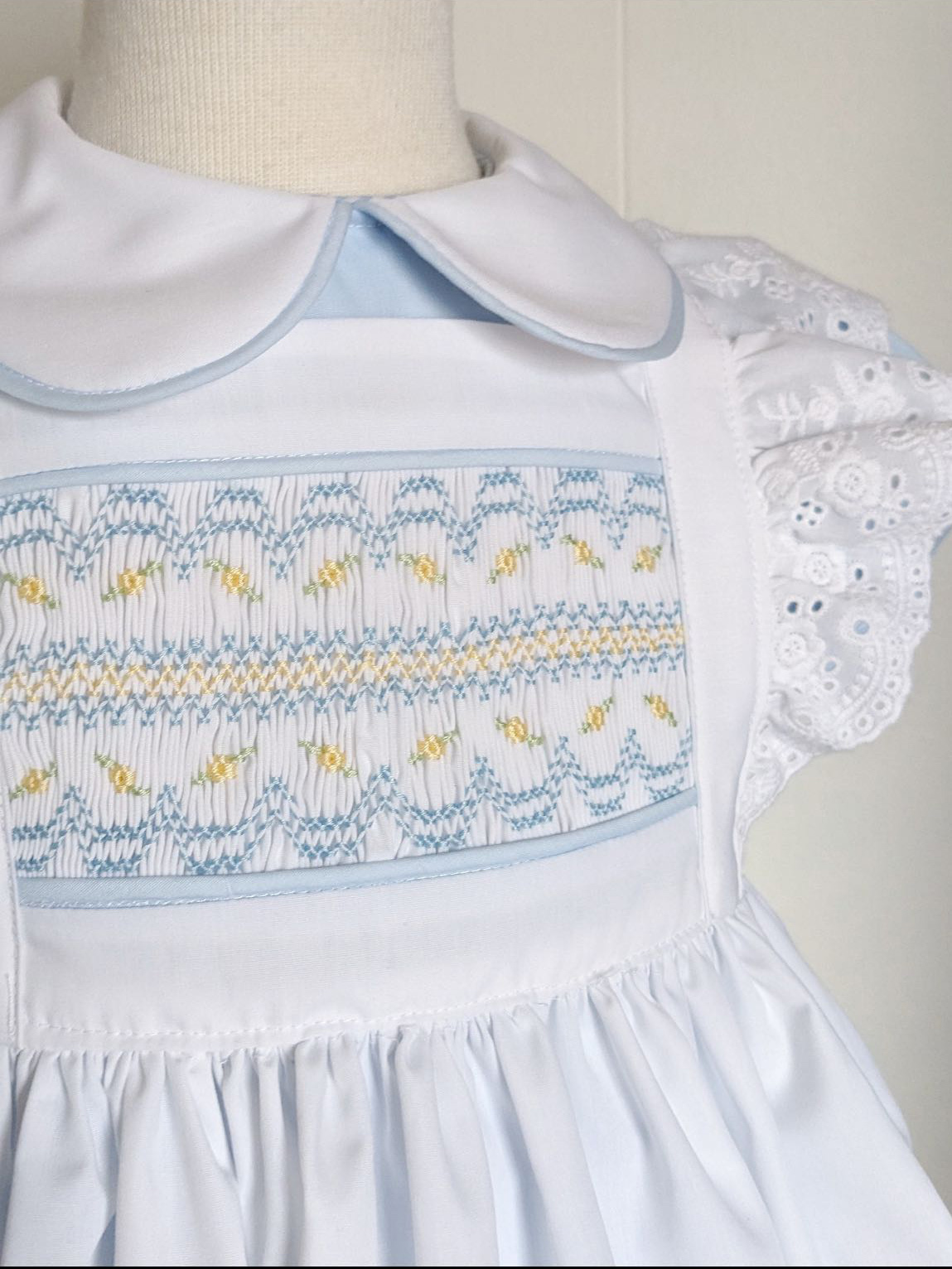 0-12Y Baby Girl White Smocked  - Baby Clothing Dresser ulasan dan harga